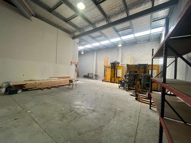 Unit B, 124 Penrose Road Mount Wellington_2