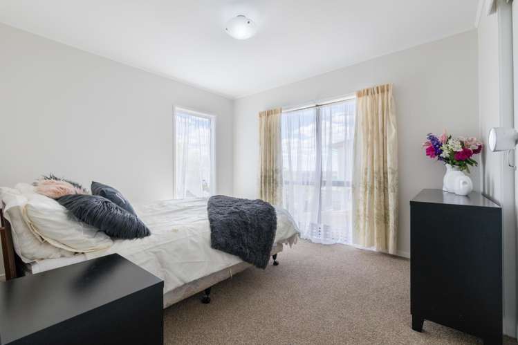17 Adam Sunde Place Glen Eden_6