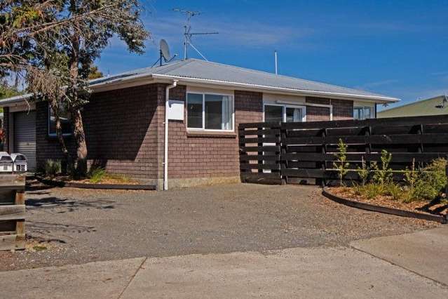Lovely 3 Bedroom Home in a Quiet Location