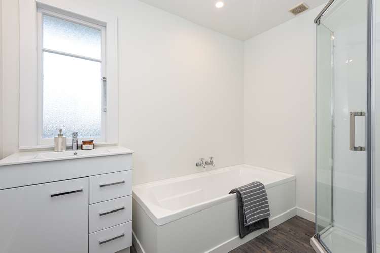 59 Mcbratneys Road Dallington_14