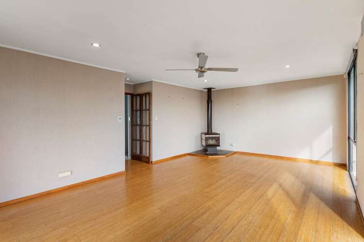 951 East Coast Road Torbay_12