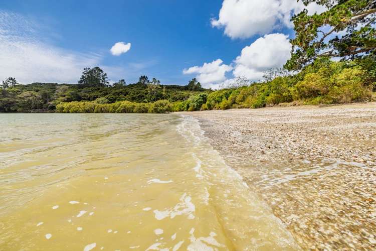 73 Pipiroa Road Okiato_14