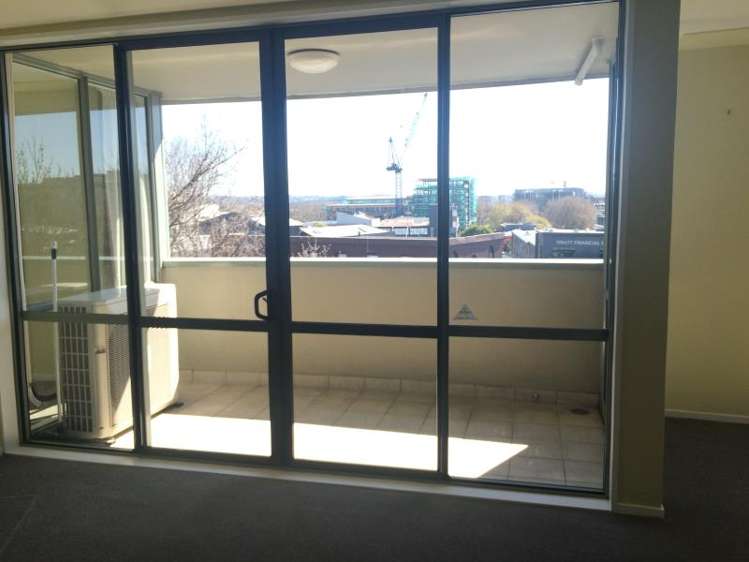 6c/88 Cook Street Auckland Central_6