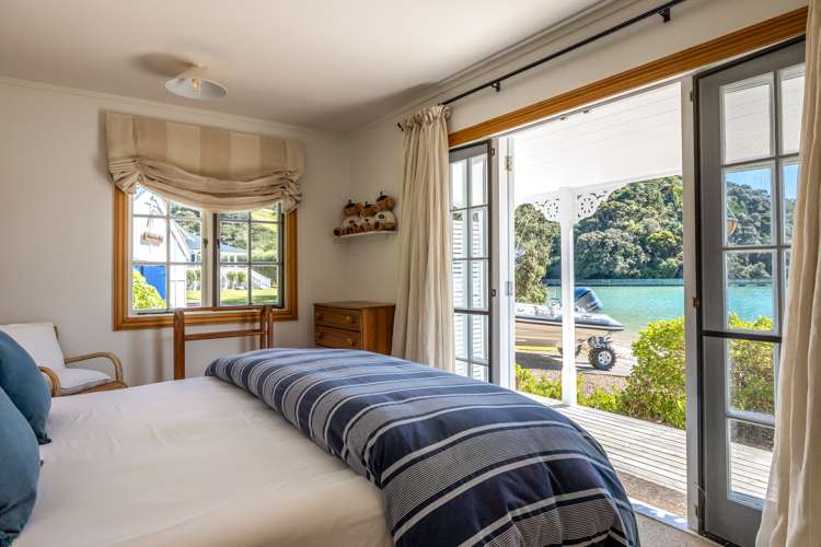 136 Cowes Bay Road Waiheke Island_22