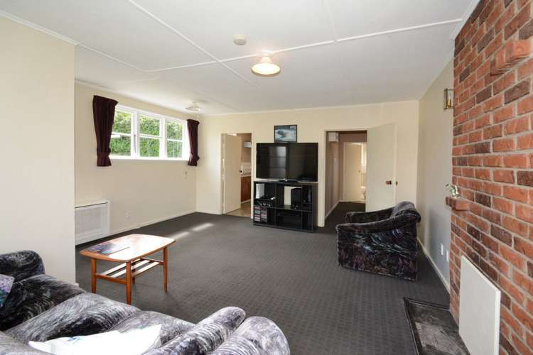 75 Columba Avenue Calton Hill_11