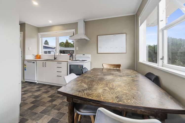 79 Beeston Crescent Manurewa_4