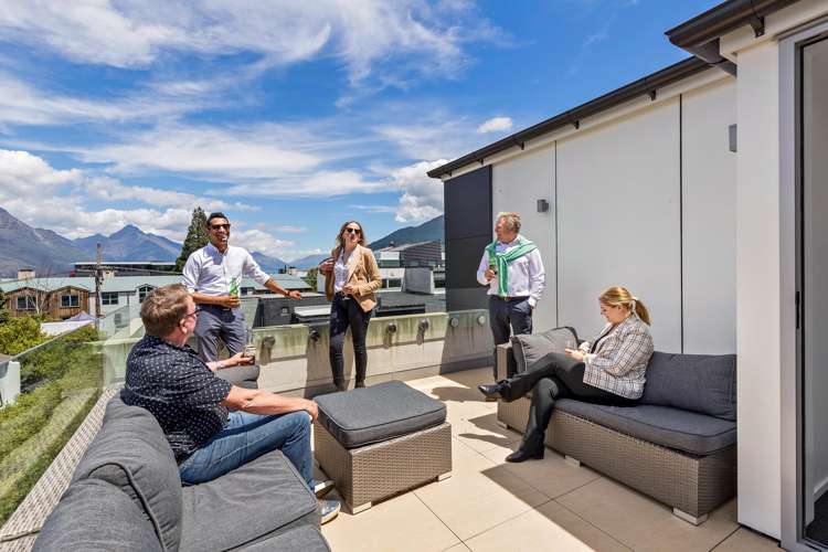 3/15 Melbourne Street Queenstown_7