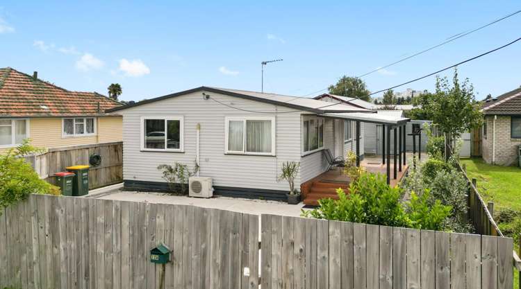 22A Pine Avenue Bader_0