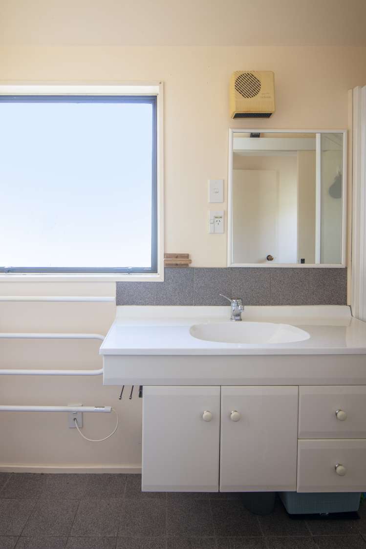 88a Broadway Picton_22