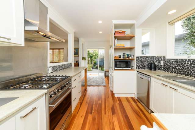 42 Long Melford Road Awapuni_1