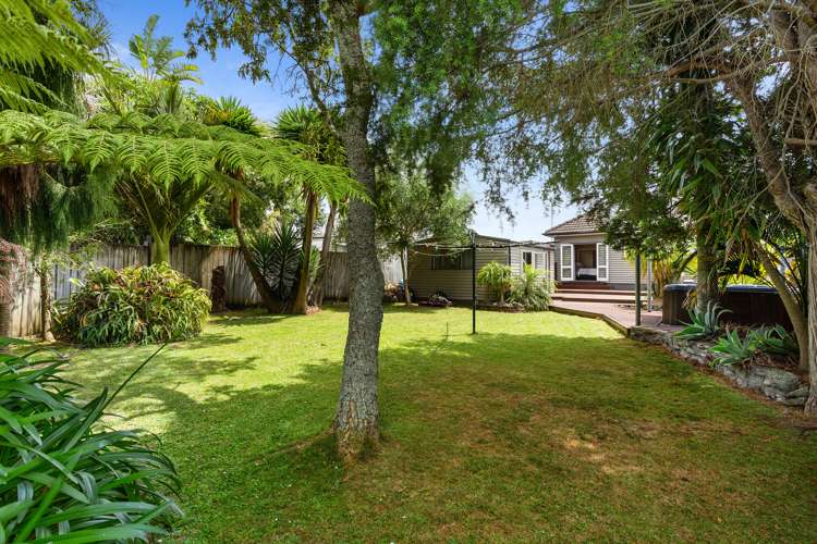 32 Onewa Road Northcote Point_8