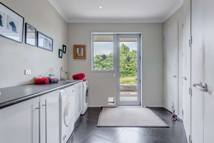 389 Clifton Road Whitford_21