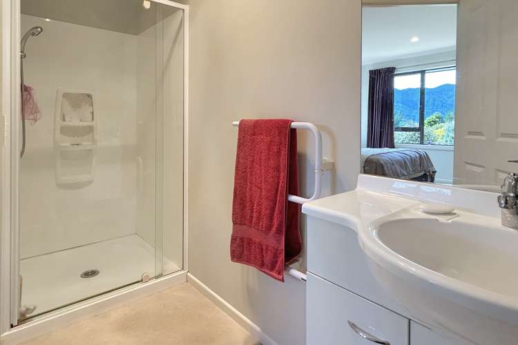 38 Ruataniwha Drive Collingwood_11