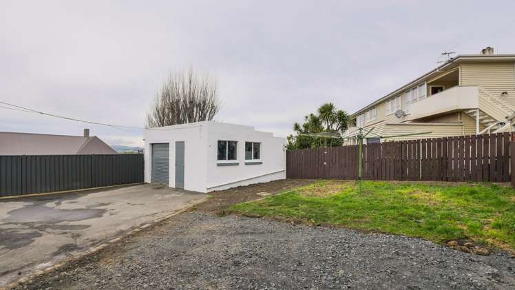 131 Hillhead Road Corstorphine_17