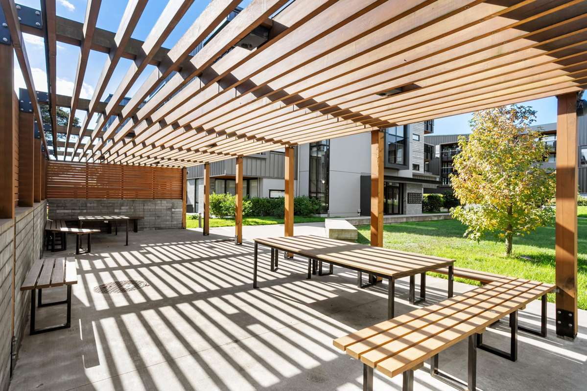 202/70 Victoria Street_5