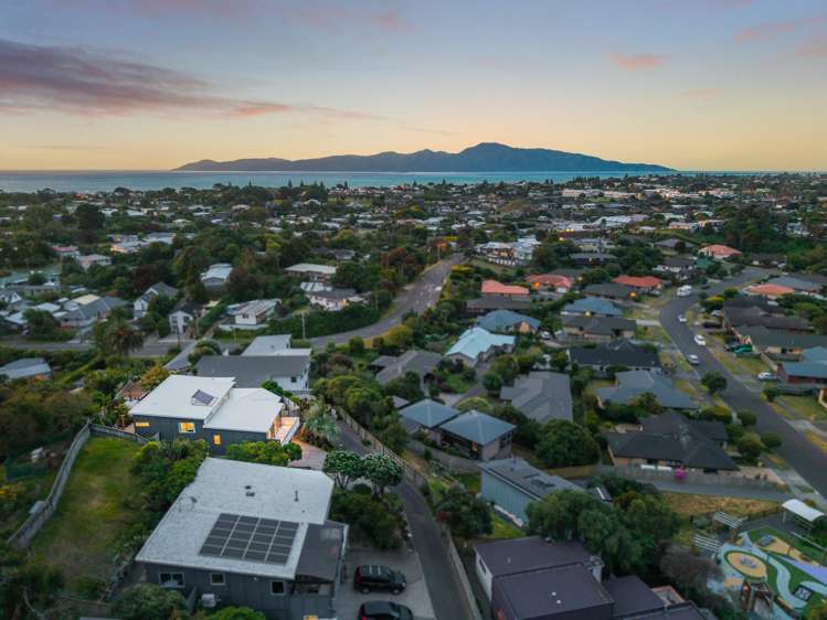 12 Charlotte Way Raumati South_26