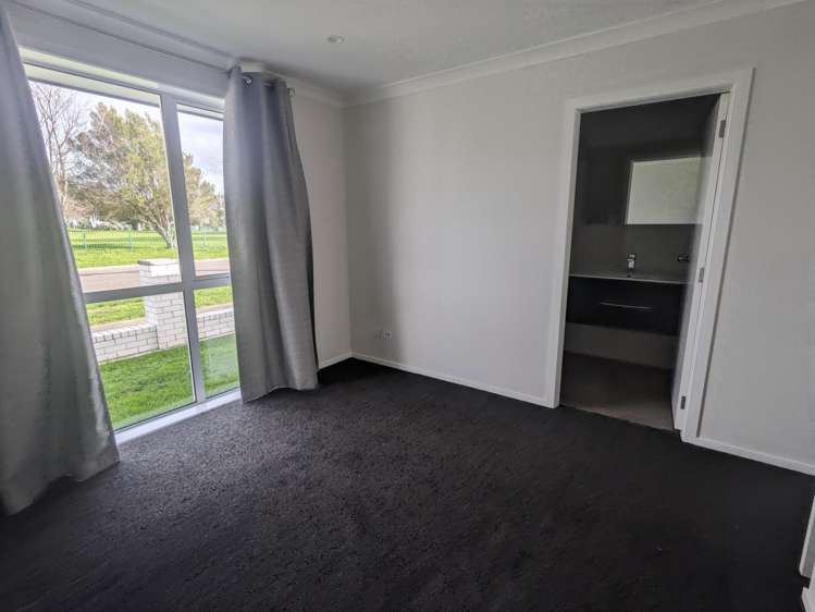  27 Cook Street Foxton_6