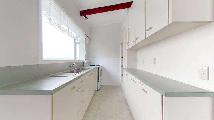 36 Akaroa Drive Maupuia_6