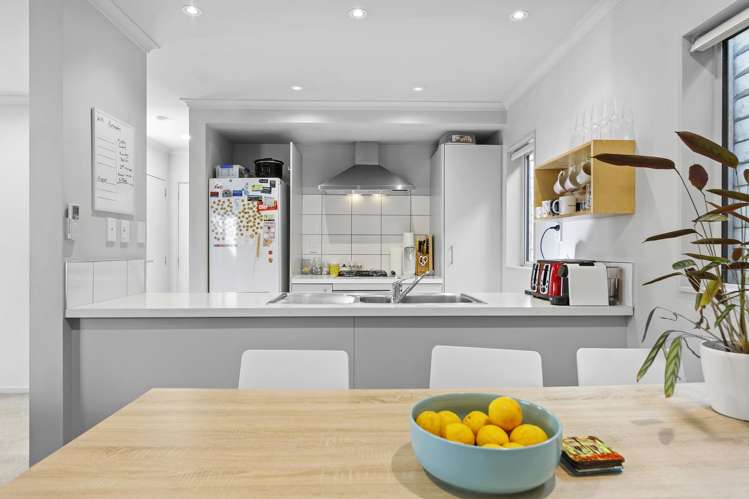 8/16 Black Rock Road Newlands_7