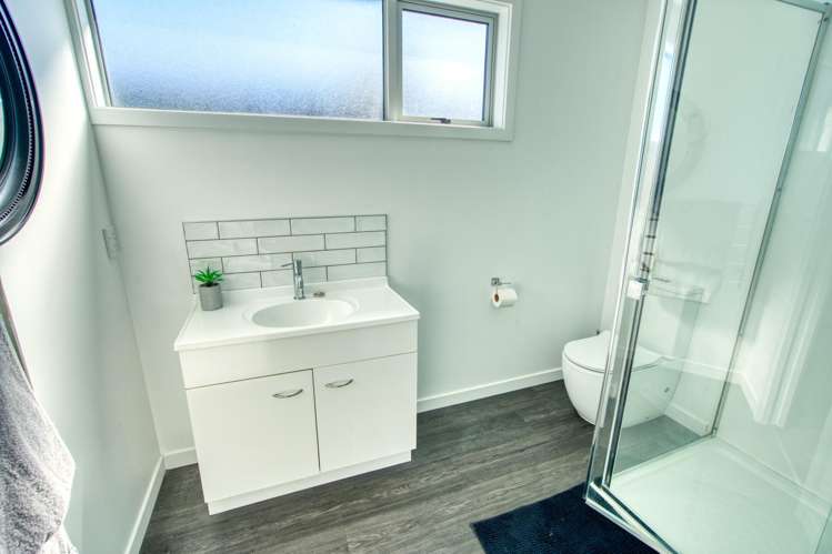 2187 Arnold Valley Road Moana_18