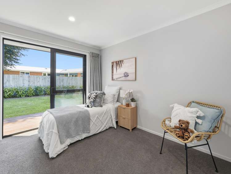 7 Woodham Drive Allenton_14