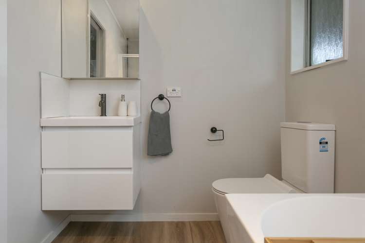 2/23 Kiddle Drive Hilltop_21