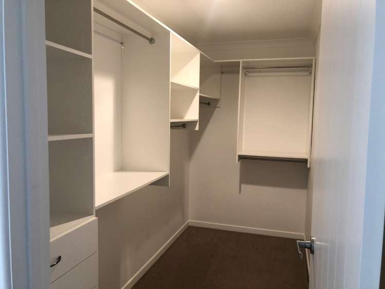 8 Tallentire Crescent Huntington_5