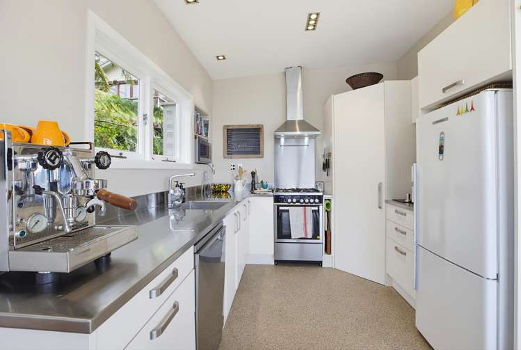 57 Farnham Street Mornington_5