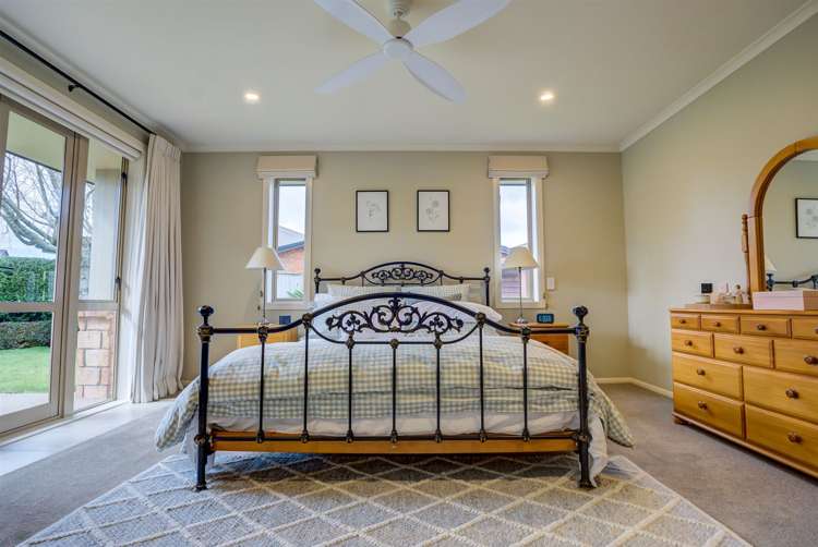 14 The Peninsula Huntington_16