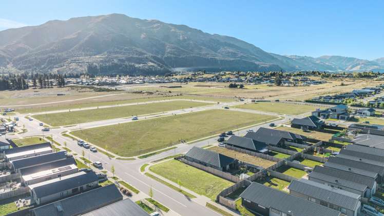 19 Caton Street Lake Hawea_7