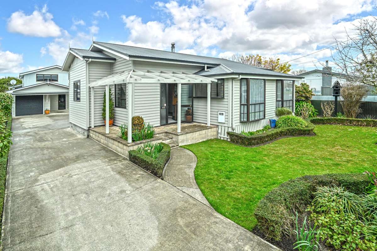 402 Lumsden Road_0