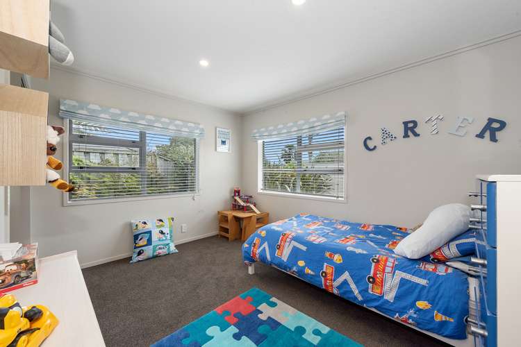 7 Merlin Close Huntington_16