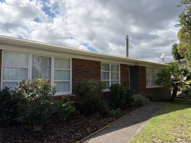 Charming Family Home in a Quiet Cul-de-Sac