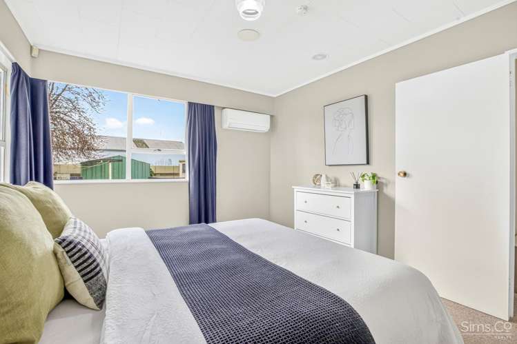 18 Exeter Crescent Springvale_16
