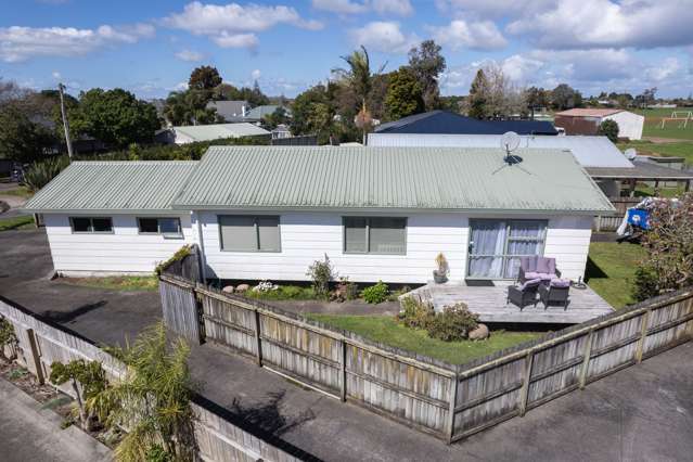 10a Holman Road Te Atatu Peninsula_1