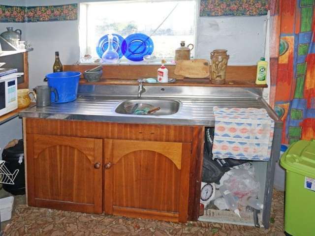 38 Dover Street Orepuki_1