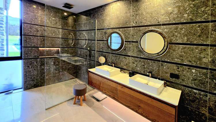 281 Lower Shotover Road Speargrass Flat_12
