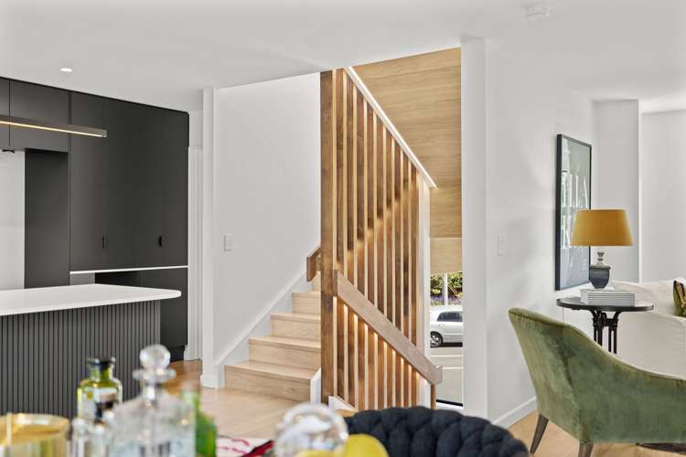 2/11 Carlton Mill Road Merivale_4