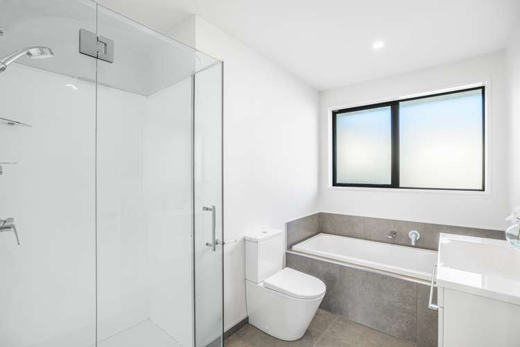 5 Romney Drive Belfast_7