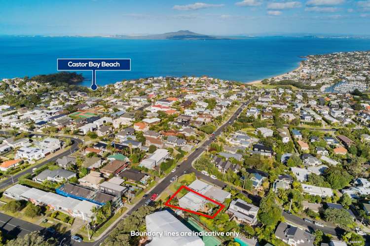 1/86 Seaview Road Castor Bay_22