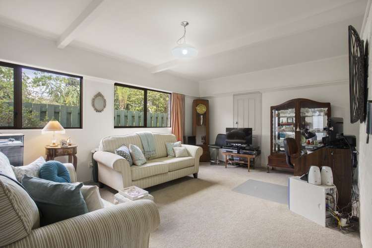4 Brooke Road Red Hill_19