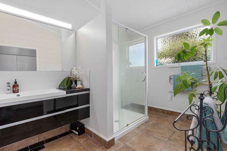 34E Plummers Point Road Whakamarama_24