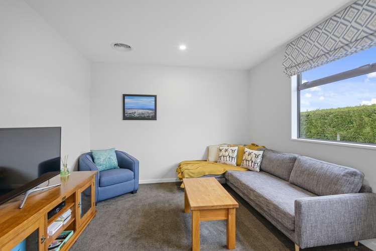 17 Churchlea Place Darfield_14