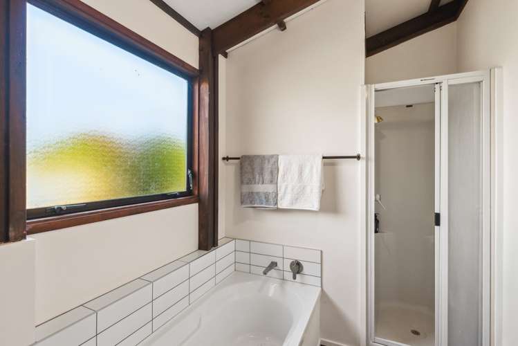 21 Anaru Street Raumati Beach_11