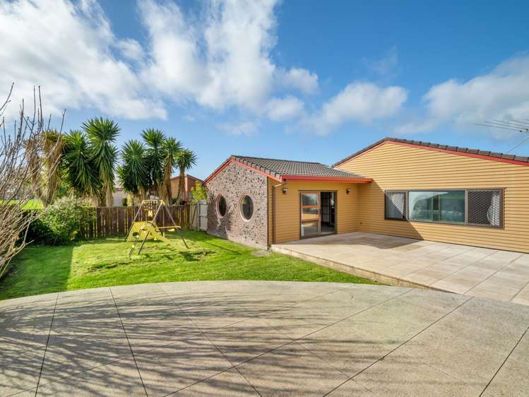 99 Florence Avenue Orewa_5