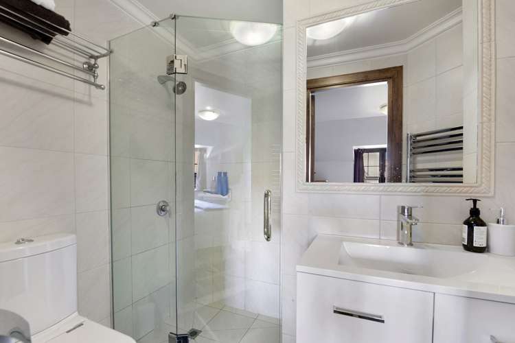 9/10 Quiet Woman Way Monaco_14