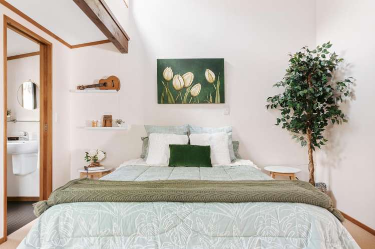 18 Fairmont Terrace Otumoetai_13