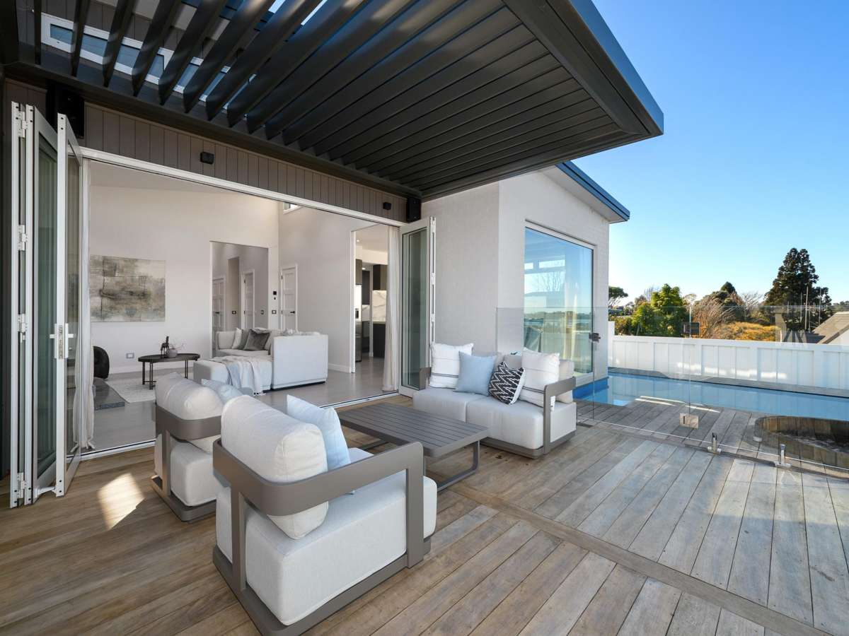 138 Grace Road_3