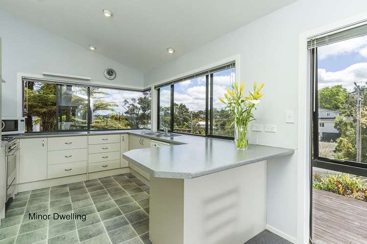 7 Traffic Road Greenhithe_15