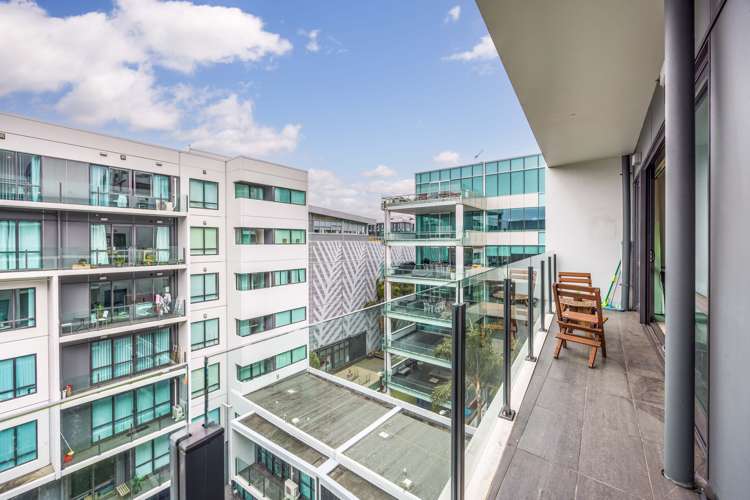 607/2 Dockside Lane Auckland Central_10